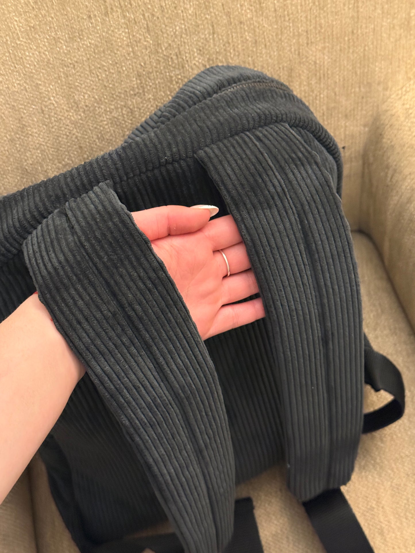 Sac à dos velours côtelé noir