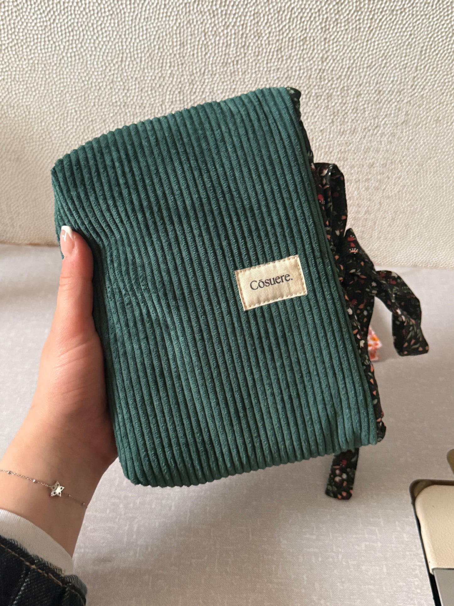 Housse de livre format poche + marque page