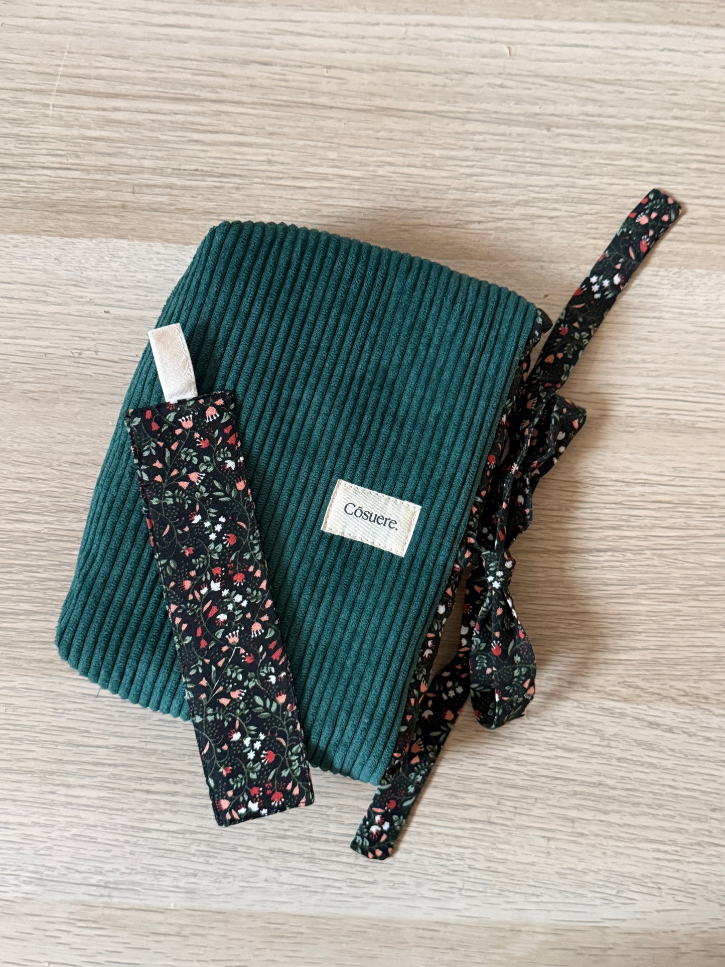 Housse de livre format poche + marque page