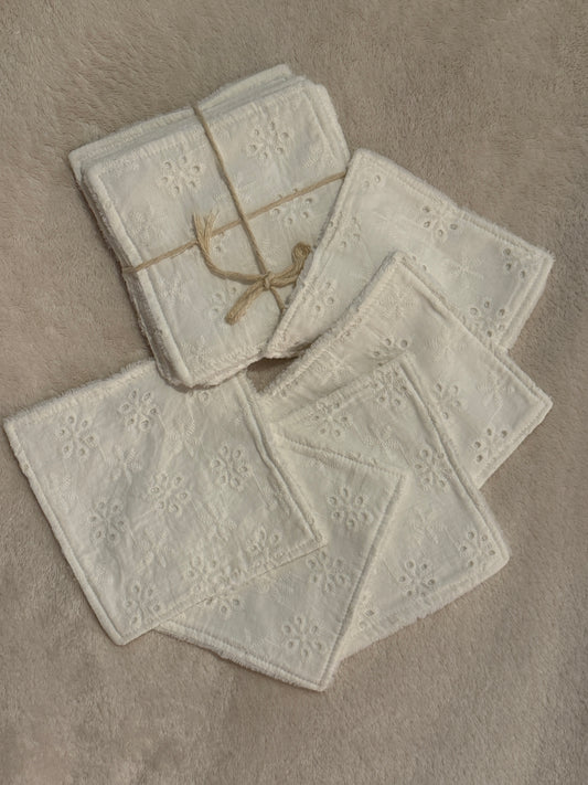 Lot de 5 Lingettes réutilisables broderie blanc